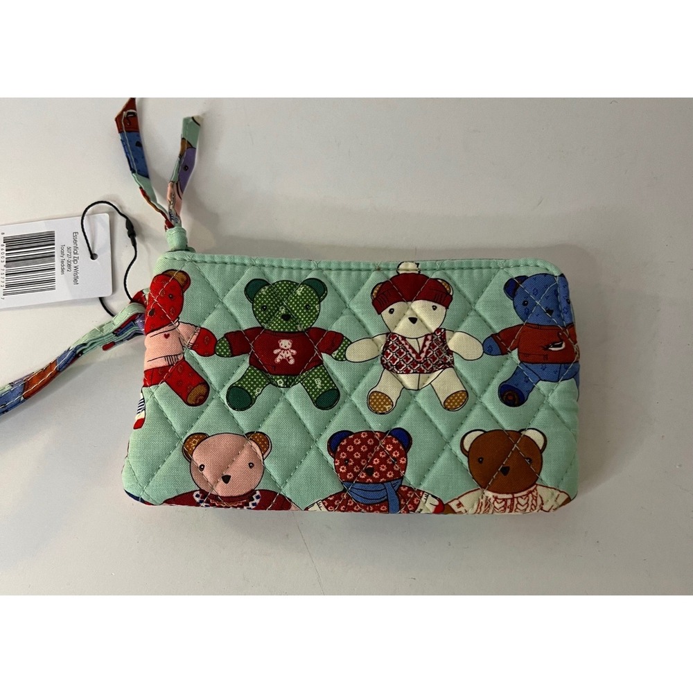 Vera Bradley Toasty Teddies Essential Zip Wristlet Mint Green Quilted Cotton NEW